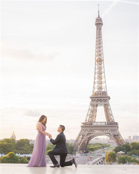 sunrise eiffel tower surprise proposal trocadero wedding proposal pictures engagement proposal