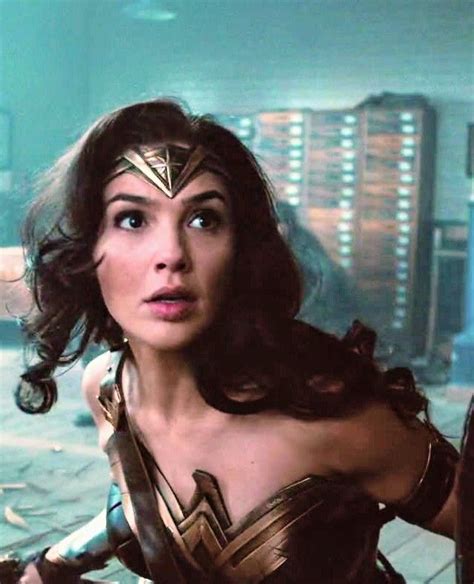 Pin By Cecily Lent On Wonder Woman Gal Gadot Gal Gadot Wonder Woman Wonder Woman Gal Gadot