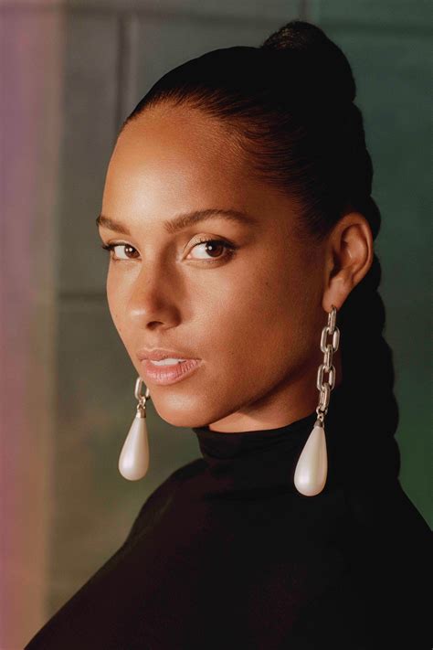 alicia keys new song ‘perfect way to die demands justice for michael brown and sandra bland