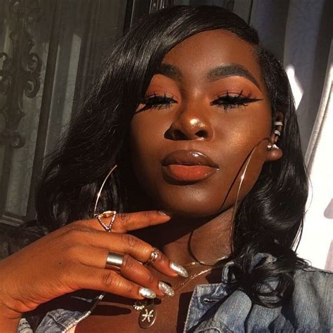 Pinterest•qveenkaylaaa ️ Dark Skin Beauty Dark Skin Makeup Black Beauty Ebony Beauty Black