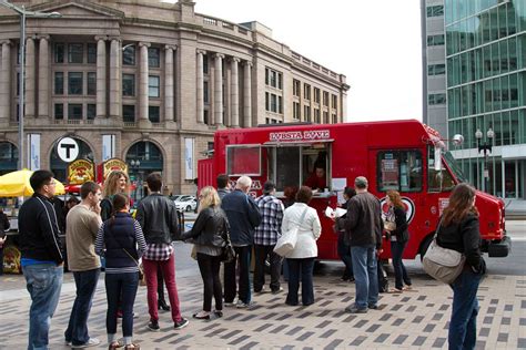 In front of morse auditorium, 602 commonwealth ave., wednesday and friday, 10:30 a.m. Lobsta Love Food Truck | Best food trucks, Food truck