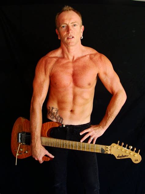 Phil Collen Def Leppard This Guy Is Kinda Super Old For Me But Damn