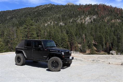 Lets See Flat Fenders With 35s Minimal No Lift Jeep Wrangler Forum