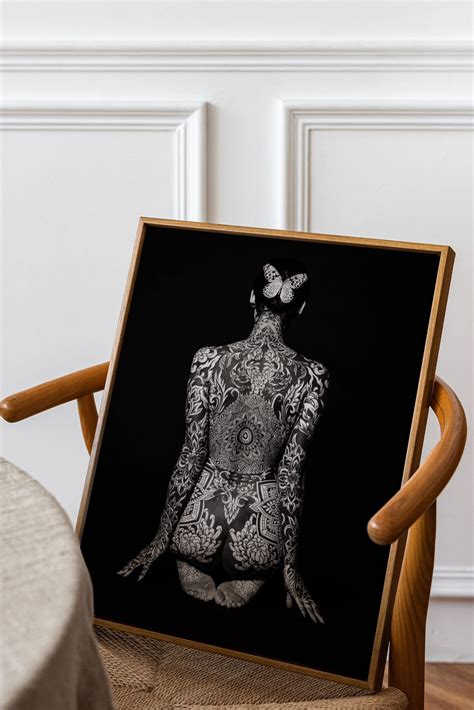 Reka Nyari Idea Naked Woman Sitting Backward Canvas Wall Art Canvas Canvas Print Minimalist