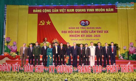 Trong quá trình công tác ông từng giữ các chức vụ như: Đồng chí Bùi Thị Quỳnh Vân tái đắc cử Bí thư Tỉnh ủy Quảng ...