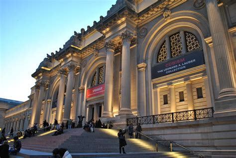 A redesign of the metropolitan museum of art's logo in new york. Metropolitan Museum of Art - Dicas para o Met NY & Ingressos
