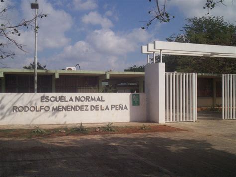 Benemérita Y Centenaria Escuela Normal Rodolfo Menéndez De La Peña Cxxiv Aniversario