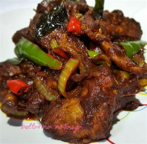 Bila sekali dah buat confirm satu family suka. Resepi Ayam Kam Heong - Ini Adalah Bellarina Natasya