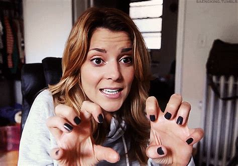Grace Helbig  Find And Share On Giphy