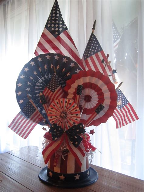 15 Extraordinary DIY 4th of July Centerpiece Designs That Will Stun
