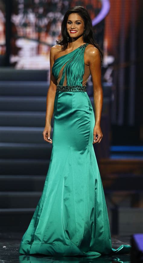 Miss Nevada Nia Sanchez Crowned Miss Usa