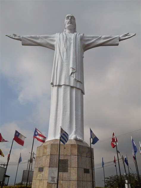 Esculturas De Colombia Monumento A Cristo Rey Santiago De Cali