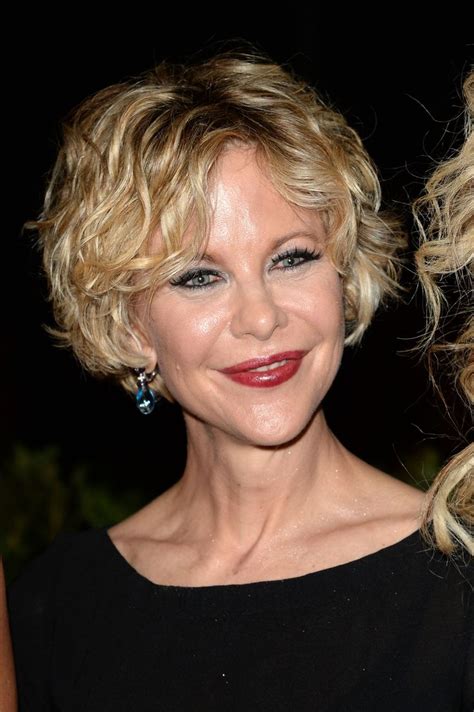 Meg Ryan Makes Rare Appearance At Cfda Awards — See The Photos Grey