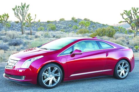 New Cadillac Elr Is A Luxury Electric Coupe But With A Gasoline