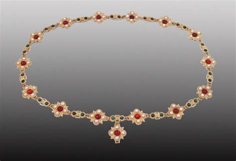Elizabethan Reminiscent Of The Cheapside Hoard Tudor Jewelry