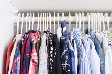 Six Tips That Make Decluttering Your Closet Easy! | Primetime Chaos