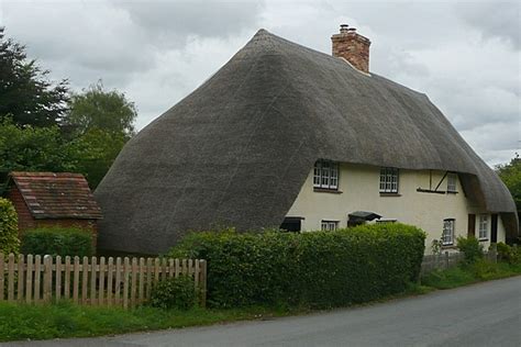 Thatched Cottage Pitton © Graham Horn Cc By Sa20 Geograph Britain