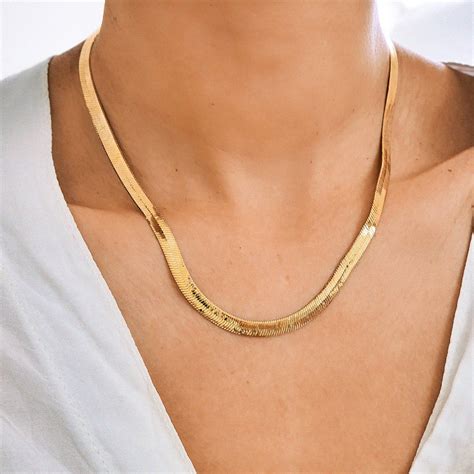 Gold Herringbone Chain Gold Chain Herringbone Necklace Etsy In 2020 Real Gold Necklace Gold