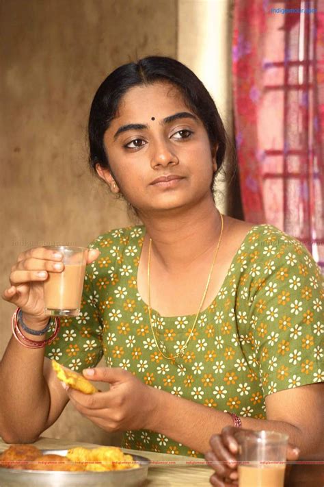 Puthiya Theerangal Malayalam Movie Photos Stills Photo 216455