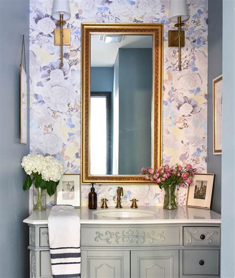 Awasome Bold Floral Wallpaper Bathroom Ideas