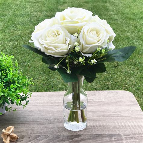 Get to know your apple watch by trying out the taps swipes, and presses you'll be using most. Enova Home Velet Open Rose Flower Arrangements With Clear ...