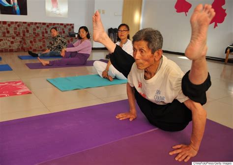 This 84 Year Old Can Do Yoga Like Nobodys Business Huffpost