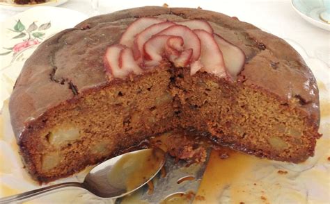 Caramelised Pear And Ginger Cake