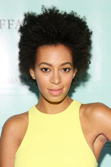 Solange Knowles Short Naturally Curly Hairstyle Hairstyles Weekly