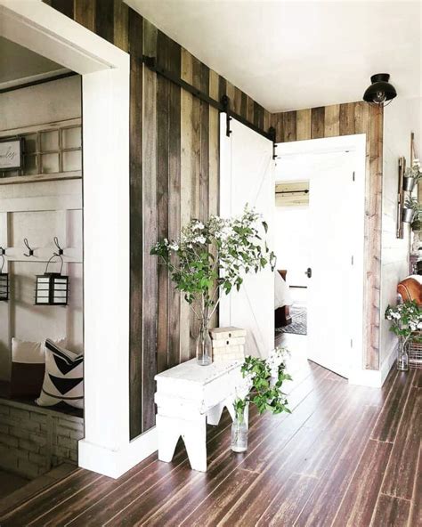 Vertical Stained Wood Shiplap Walls Soul And Lane