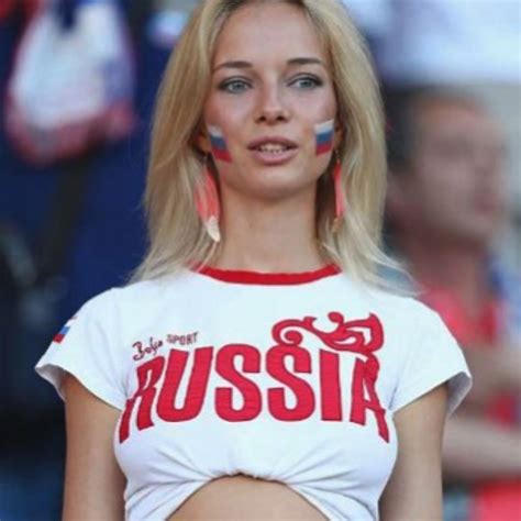 natalya nemchinova la più bella di russia 2018 nega di essere stata una pornostar sono in