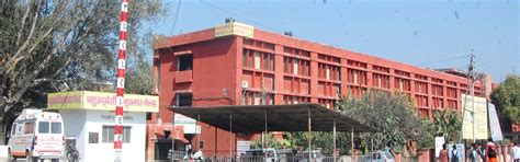 Maharani Laxmi Bai Medical College Jhansi Uttar Pradesh Courses