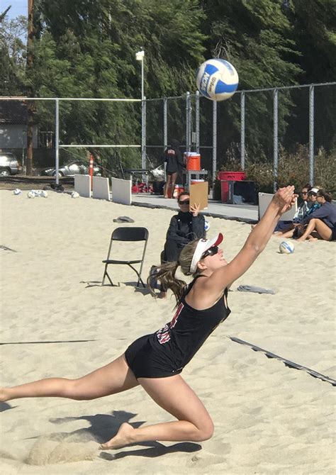 Beach Volleyball Splits In The Sandpit Daily Sundial