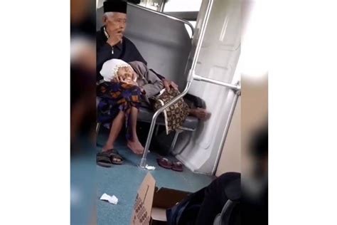 Viral Cerita Sebenarnya Video Nenek Tidur Di Pangkuan Kakek 57 Tahun