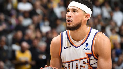 Devin Booker Calls Out Nba Refs In Viral Instagram Story Minutes After Controversial Game