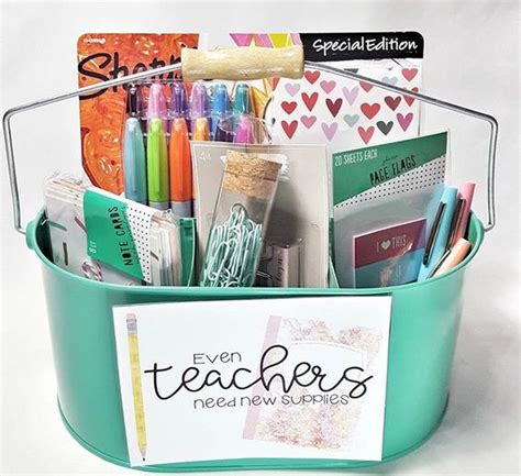 Teacher GIft | Teacher friend gifts, Teacher graduation gifts, Teacher 
