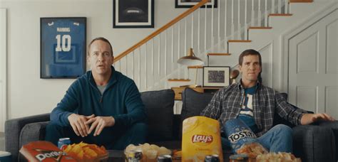 Eli Manning Peyton Manning Star In Awful Cringeworthy Fritolay Ad