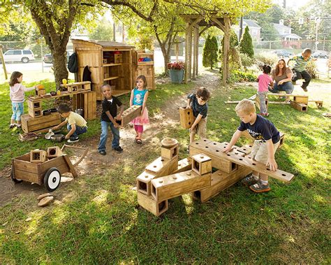 外遊びが楽しみになる環境 Preschool Playground Kids Indoor