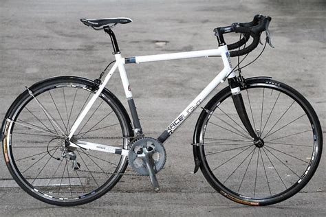 the best £900 to £1 000 road bikes road cc