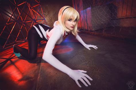 Calvins Canadian Cave Of Coolness Spider Gwen Cosplay By Mari Evans