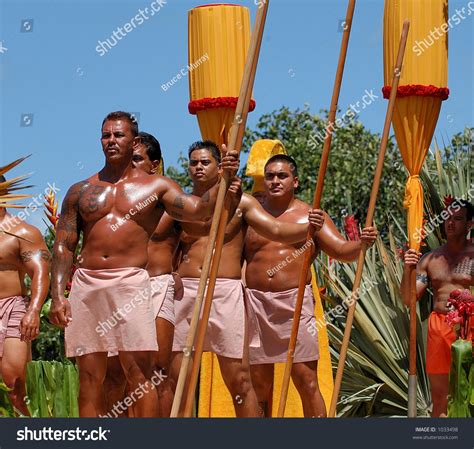 Maybe you would like to learn more about one of these? Hawaiians Traditional Clothing Stock Photo 1033498 ...