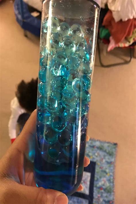 Honestly, the possibilities are endless! Easy DIY Sensory Bottles - (With images) | Sensory bottles ...