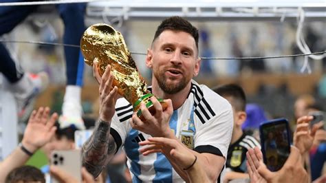 The World Press Surrenders To Messi And The Argentine National Team