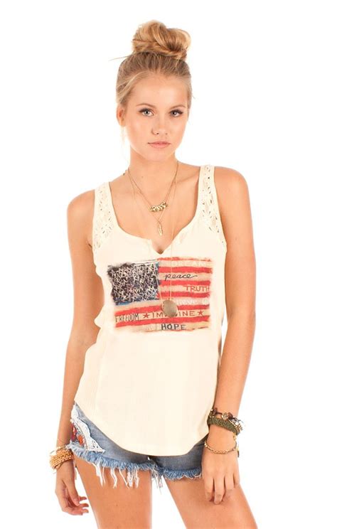 Cowgirl Apparel Women Clothing Boutique Tank Top Fashion Cowgirl Outfits