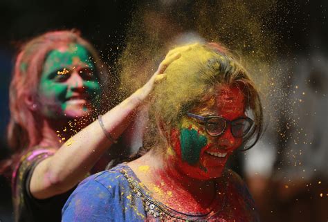 Hinduisms Spring Festival Of Colors New York Post