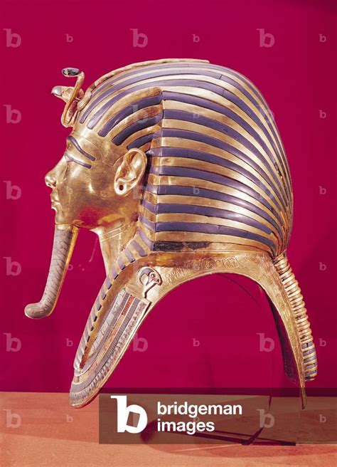 The Gold Mask From The Treasure Of Tutankhamun C1370 52 Bc C1340