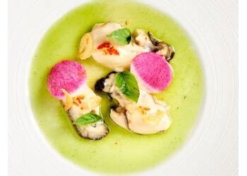 3 Best Seafood Restaurants in Charlotte, NC - Expert Recommendations