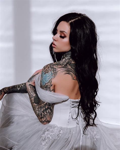 Russian Tattooed Beauty Diana Madness Inkppl