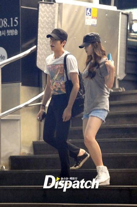 Dispatch Releases Paparazzi Shots Of Iu And Lee Hyun Woos Movie Outing