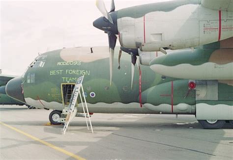 16804 Lockheed C 130h Hercules L 382 Cn 382 4777 Portu Flickr
