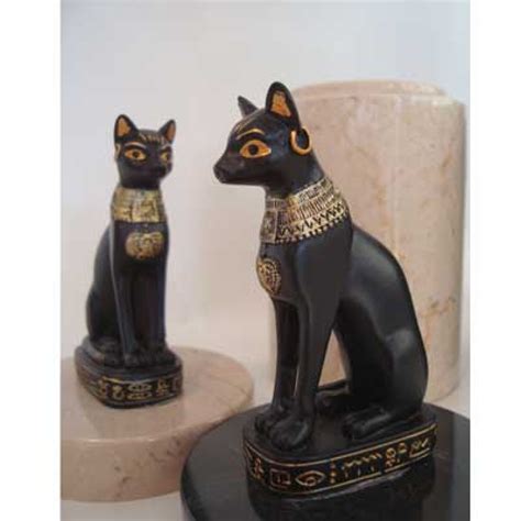Shop for pet cat urns and celebrate their life with a poignant reminder to keep around the home. Egyptian Cat Urn | Bastet perched Marble